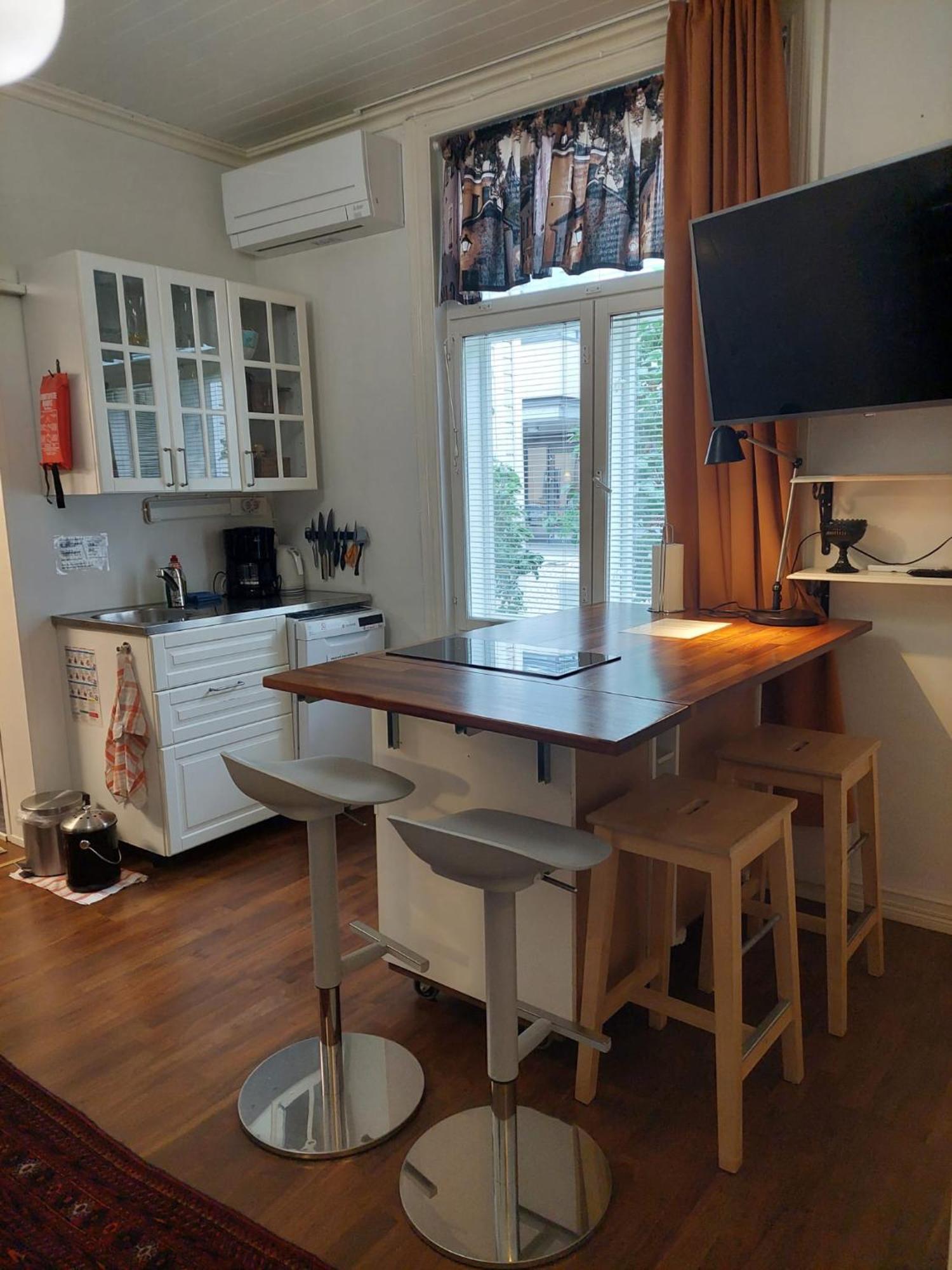 Remontoitu Asunto Vanhassa Talossa - Renovated Apartment At The Heart Of טורקו מראה חיצוני תמונה